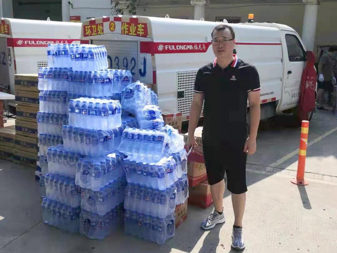 河南抗洪救災中的“工大科雅”力量(圖5) 河南抗洪救災中的“工大科雅”力量(圖5)